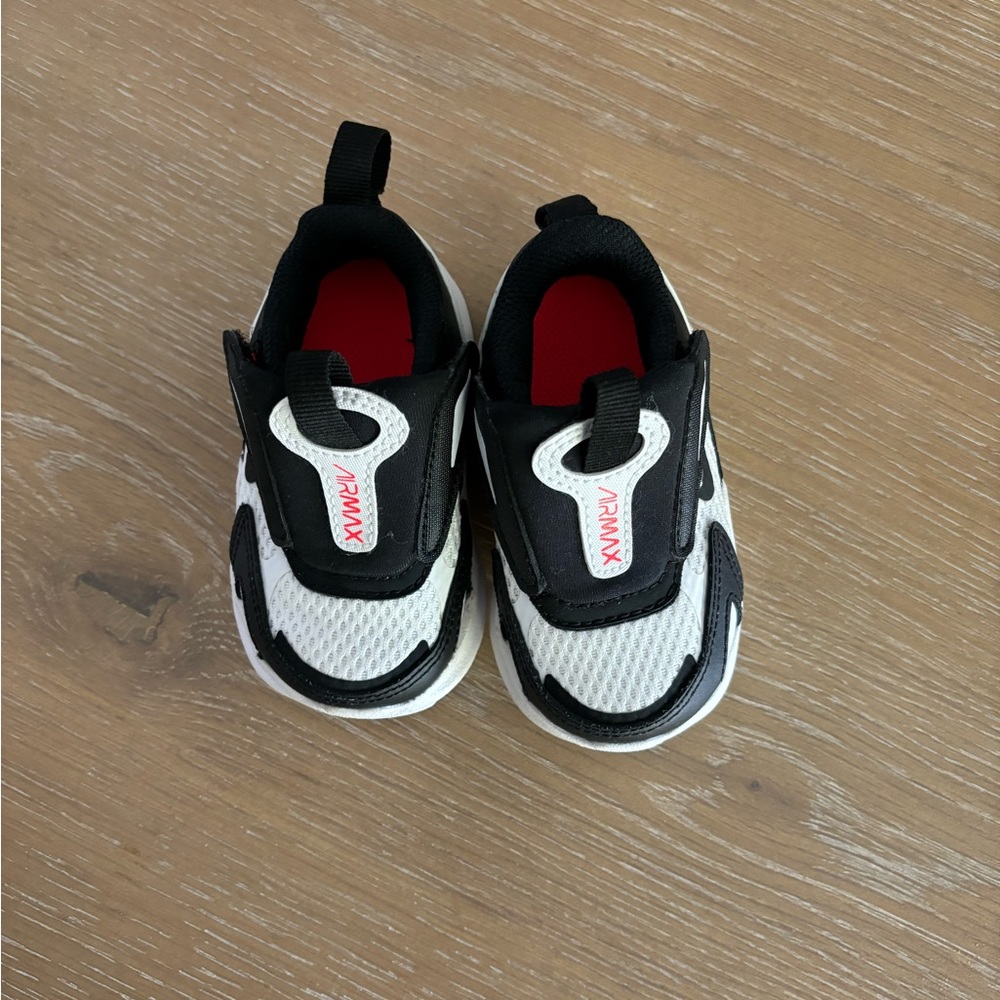 Nike air max sneakers